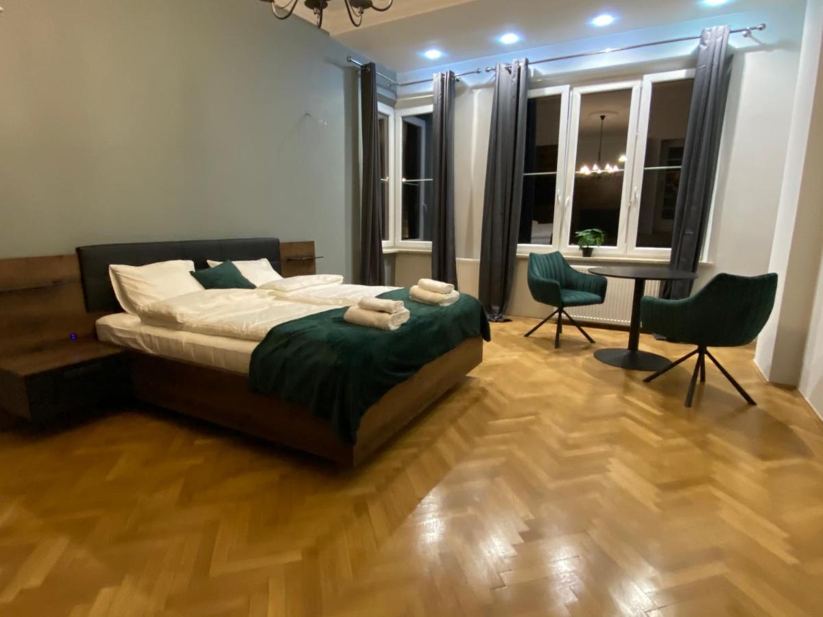 Dunin Majestic Residence 4 Краков Экстерьер фото