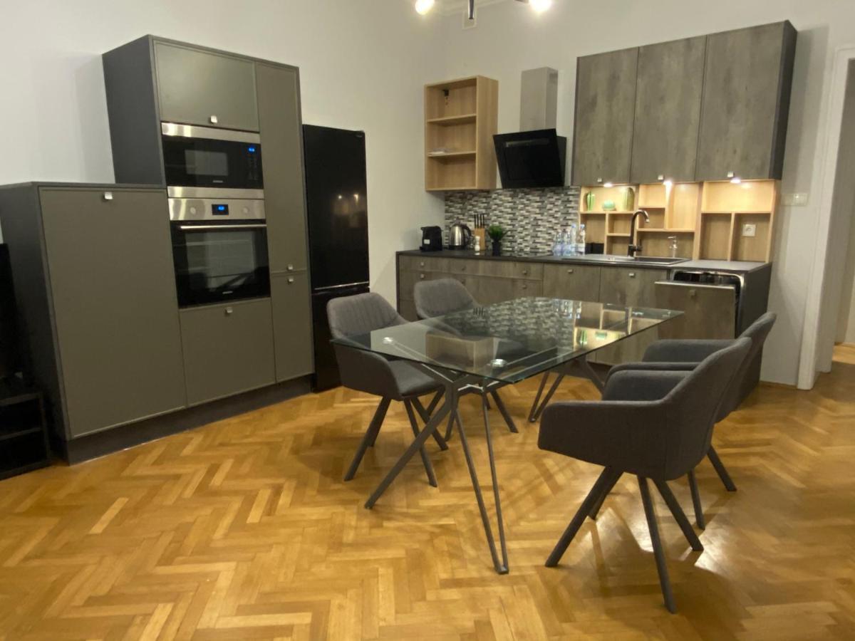Dunin Majestic Residence 4 Краков Экстерьер фото